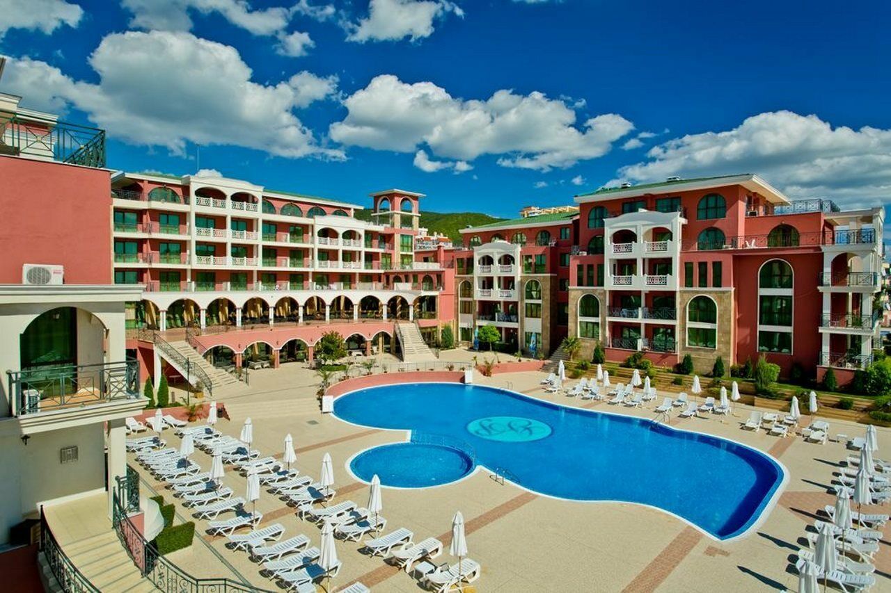 Saint George Palace Hotel Sveti Vlas Exterior photo
