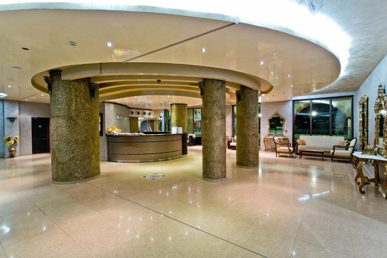Saint George Palace Hotel Sveti Vlas Exterior photo